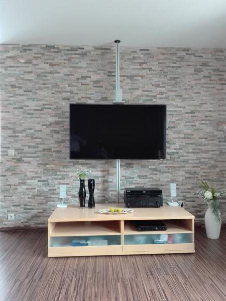 Preview: TV-Lift, TV Stange, TV Halterung (Schlitten) TV Säule, TV Bett Preview: TV-Lift, TV Stange, TV Halterung (Schlitten) TV Säule, TV Bett